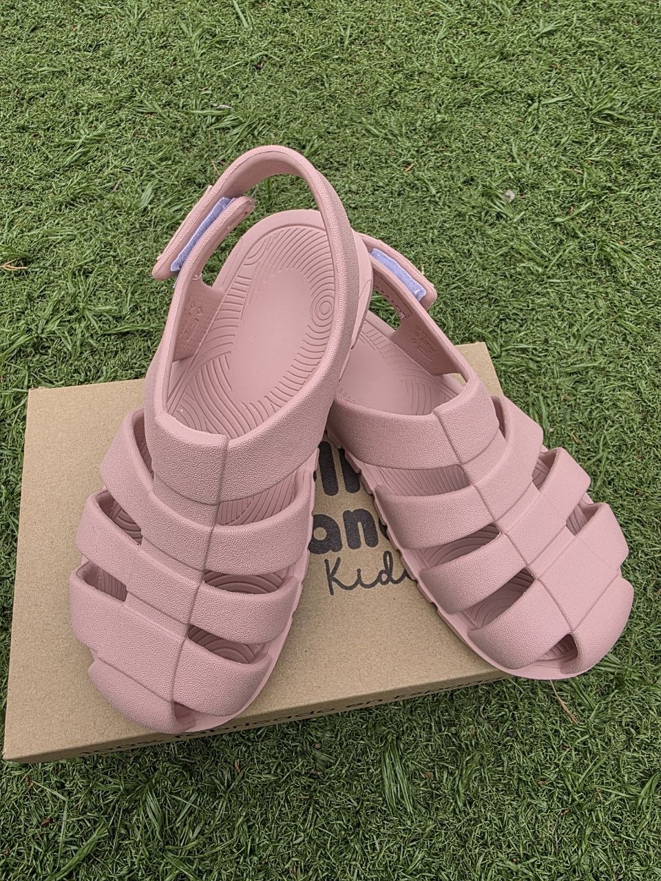 Hellobland cangrejera Simba rosa – zapatos barefoot infantiles para verano